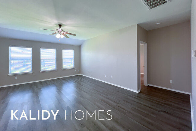 Foto del edificio - 2928 Cider Mill Ln