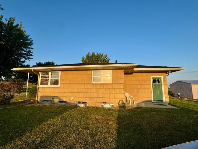 Foto del edificio - 3 bedroom Home, Buchanan, Country Setting