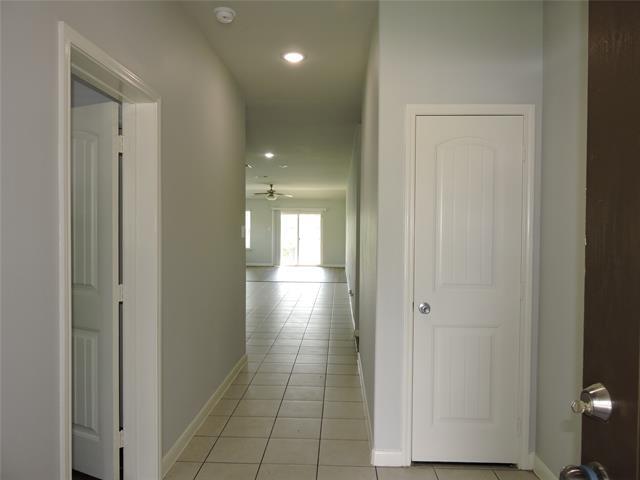 Building Photo - 8050 Privet St