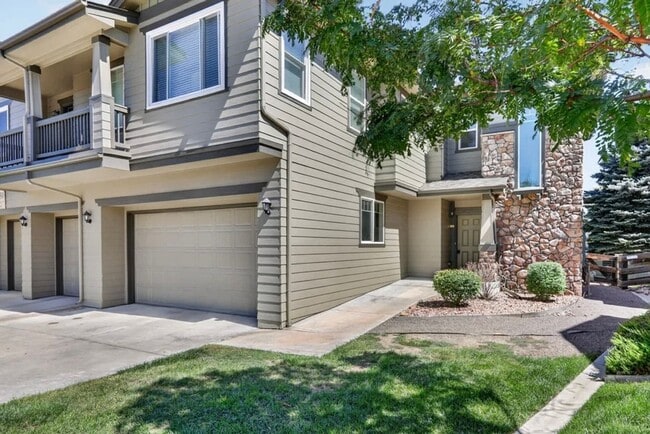 Building Photo - 12930 Grant Cir W