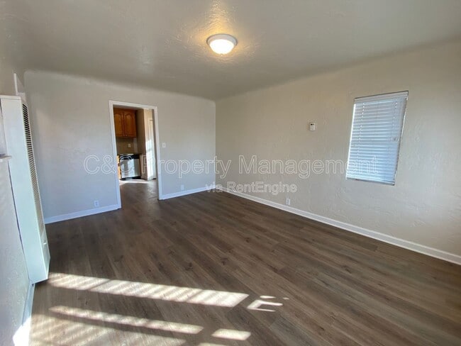 Building Photo - 1448 Noche Buena St