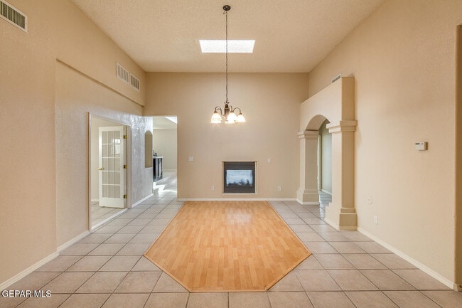 Building Photo - 12344 Tierra Limpia Dr