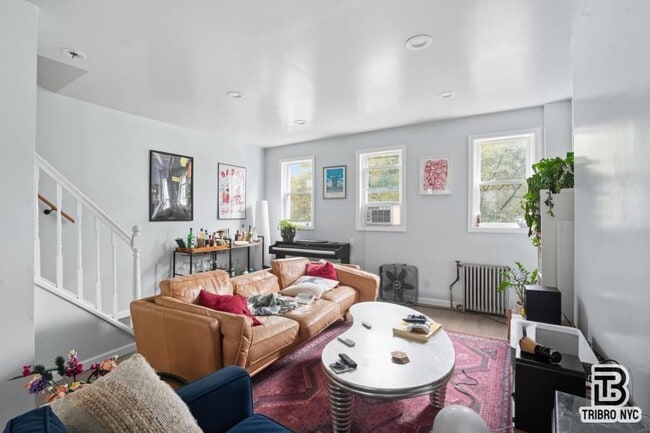 3 bedroom in Brooklyn NY 11205 - 3 bedroom in Brooklyn NY 11205 Townhome
