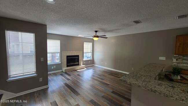 Building Photo - 8193 Loch Avon Ct