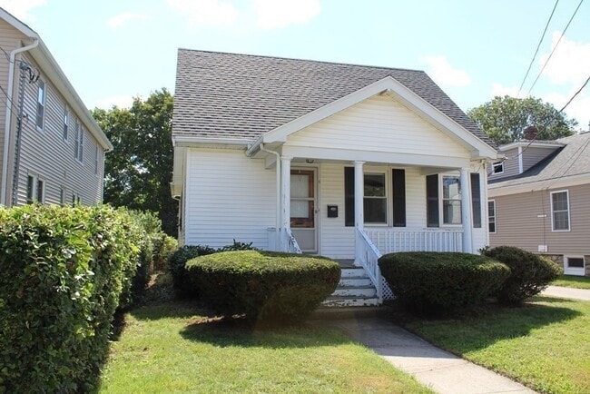 Building Photo - 6 Westbrook St