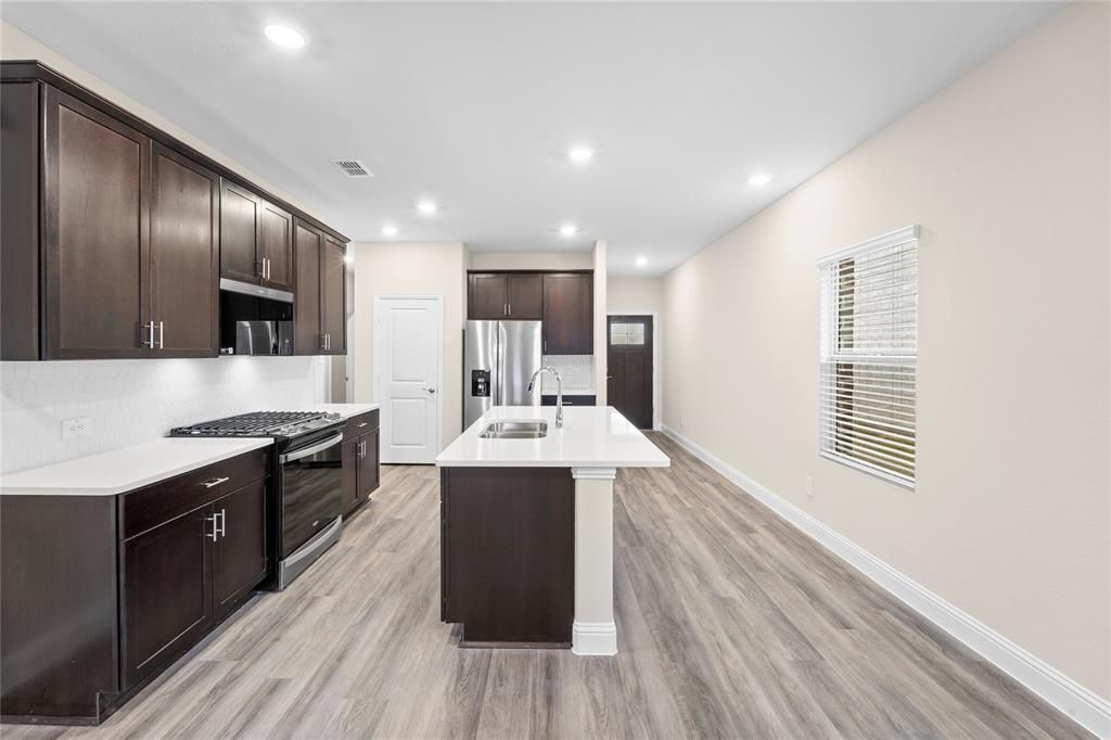 Foto del edificio - 603 Hemingway Ln