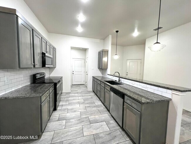 Foto del edificio - 5534 Kemper St