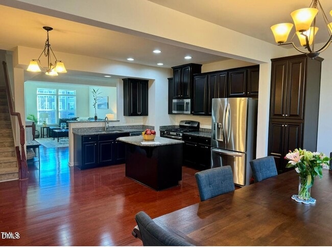 Building Photo - 408 Berry Chase Way