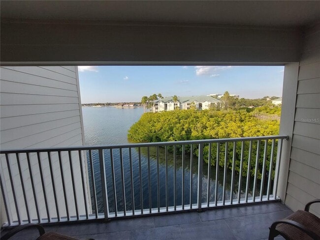 Building Photo - 2506 N Rocky Point Dr