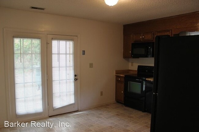 Building Photo - 3 br, 2 bath House - 8005 Brown Bark Place
