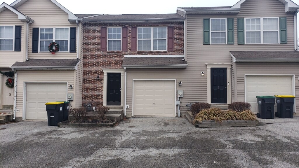3 Tether Ct, Wilmington, DE 19808 Townhome Rentals in Wilmington DE