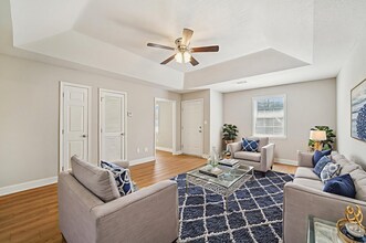 Interior Photo - Sun Valley Apartments