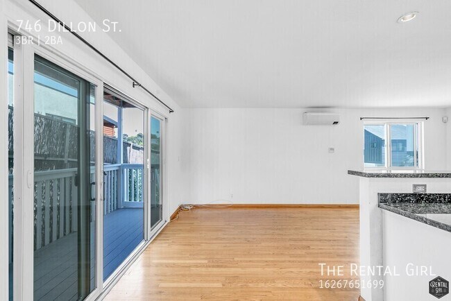 Foto del edificio - 746 N Dillon St