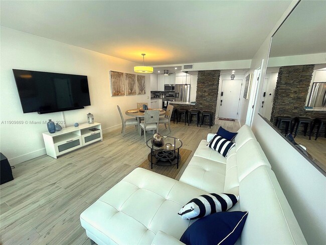 Foto del edificio - 3505 S Ocean Dr