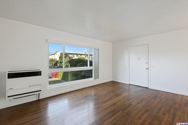 Foto del edificio - 1200 N New Hampshire Ave