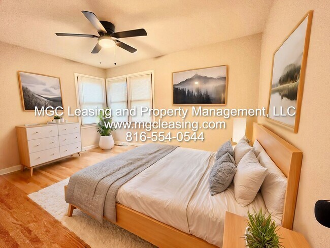 Foto del edificio - Charming Single Family Home -Ready for your September Move-in!