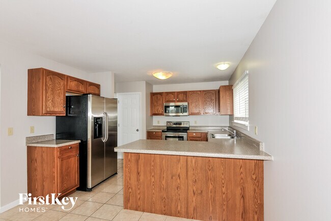Building Photo - 1217 Briarchase Dr