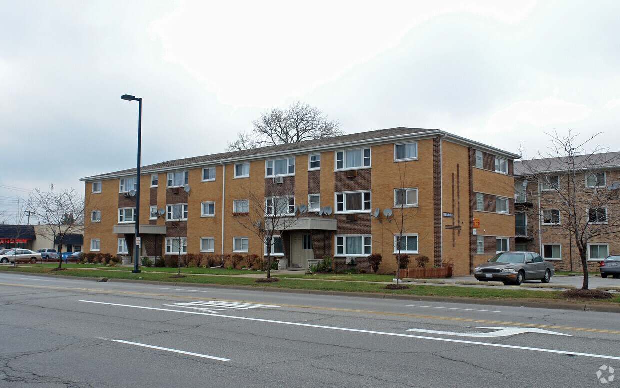 Foto del edificio - 7858 S Rutherford Ave