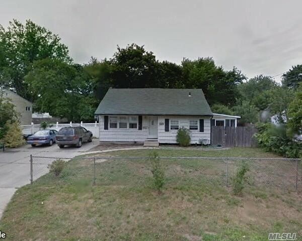 Primary Photo - 178 Claywood Dr