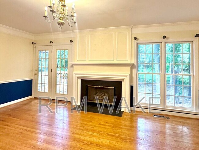 Building Photo - 106 Oak Spring Ct