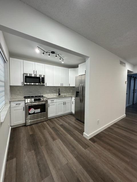 Foto del edificio - 340 NW 19th St