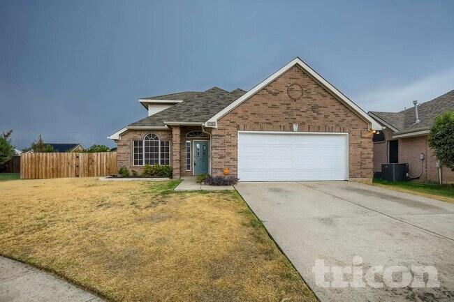 Building Photo - 5720 Colorado Ct