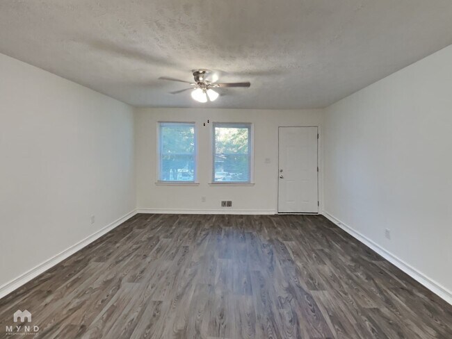 Foto del edificio - 605 Cedar Ave NW