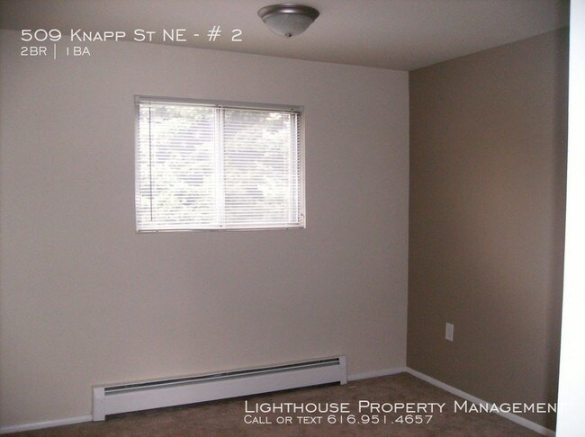 Building Photo - 509 Knapp St NE