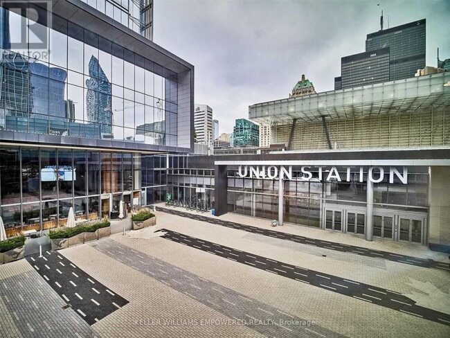 Building Photo - 88-4588 Harbour St