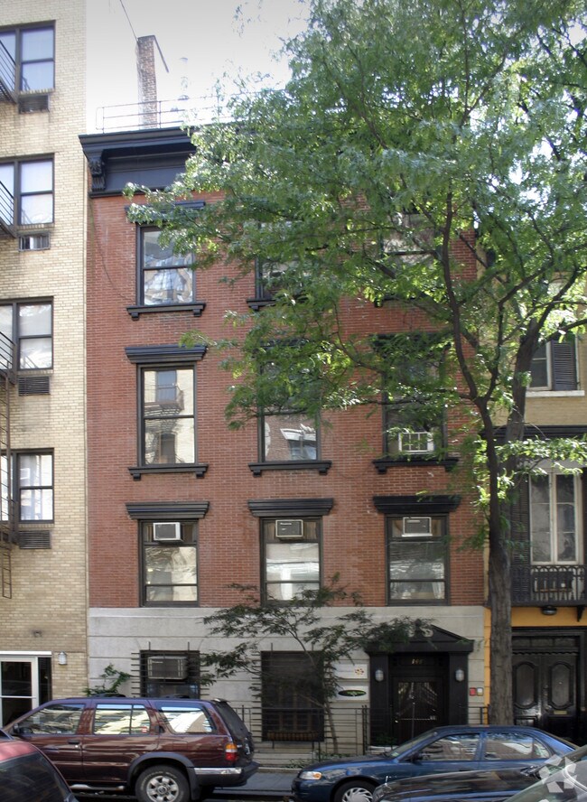 Building Photo - 144 E 30th St