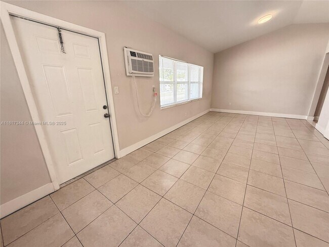 Foto del edificio - 209 SW 14th St