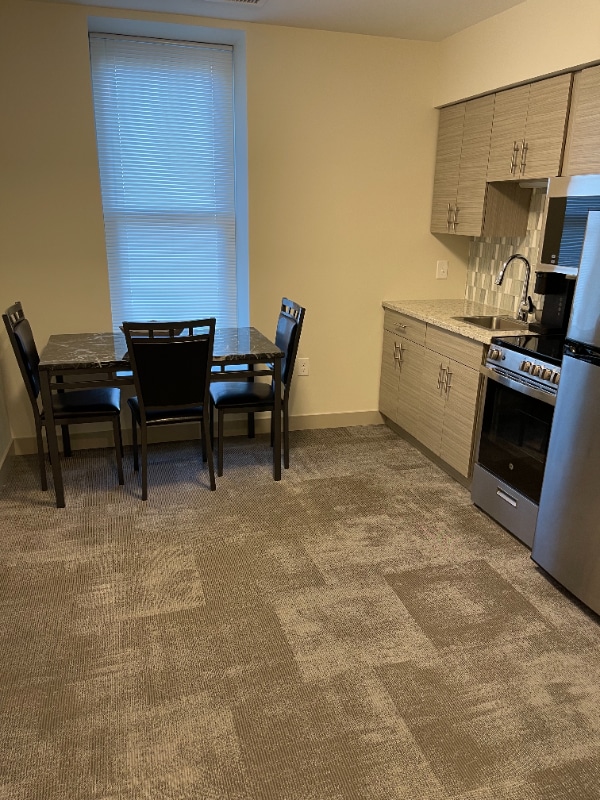 Photo - 1417 W 9th St Apartment