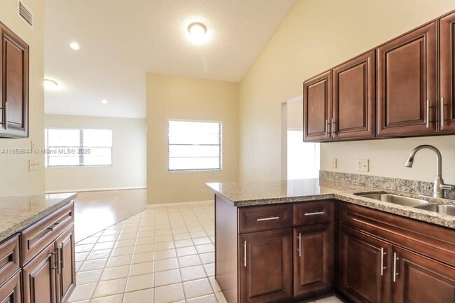 Building Photo - 8506 Eagle Run Dr