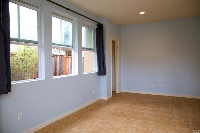 Building Photo - 2380 Chanate Rd