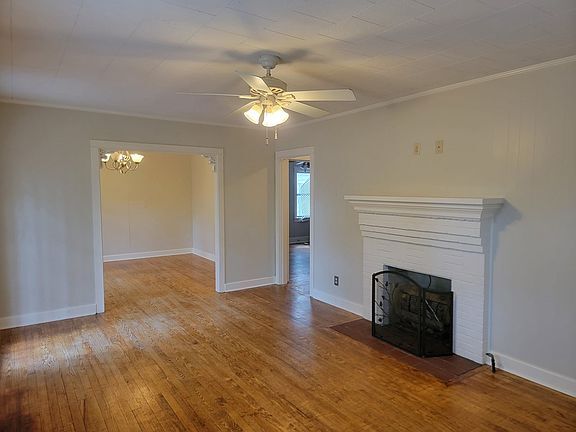 Foto del edificio - 804 Davis Ave