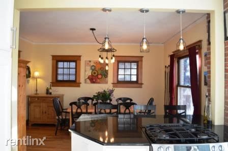 Building Photo - 131 S Clarkson St