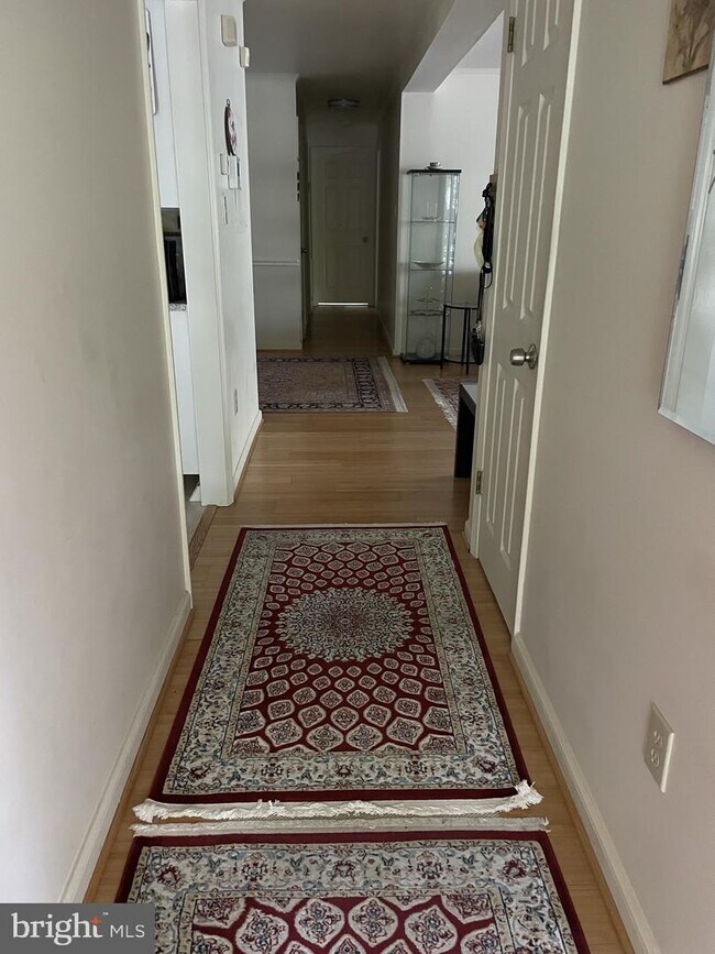 Foto del edificio - 243 Loudoun St SW