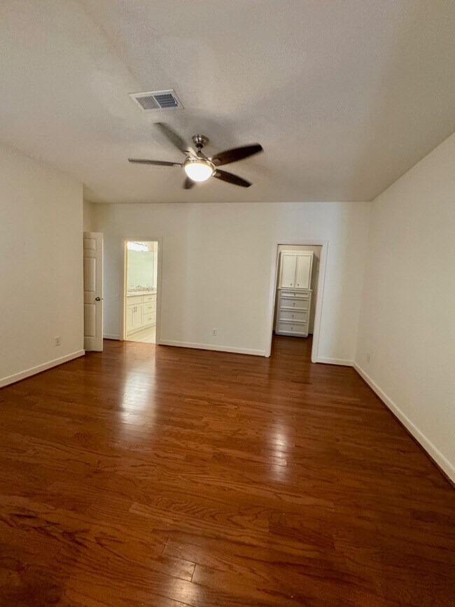 Foto del edificio - 11862 Taylorcrest Rd