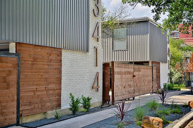 Building Photo - 3414 Graustark St