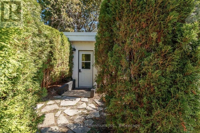 Photo du bâtiment - 42 Niagara St