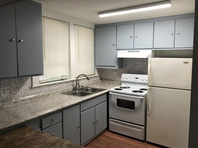 Photo - 303 Bridge Avenue Unit Townhome