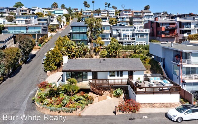Building Photo - 3 br, 3 bath House - 1090 Baja Street