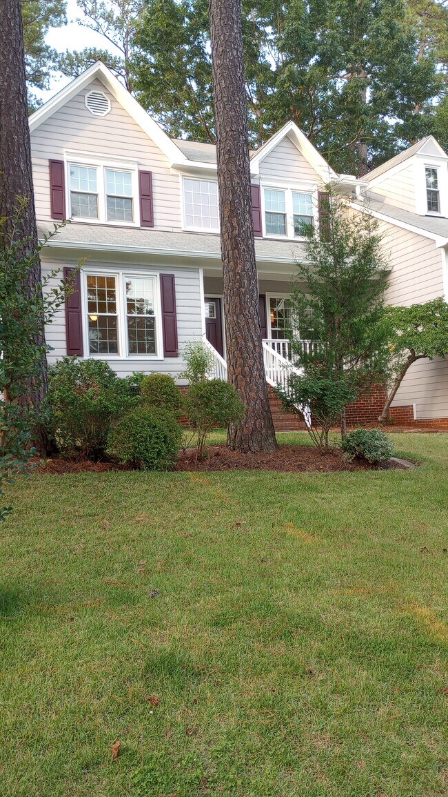 Photo - 107 Bebington Dr House