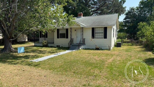 Foto del edificio - 416 Pinehurst Pl