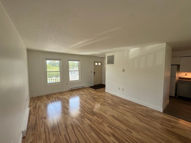 Building Photo - 97 Bane Berry Ln