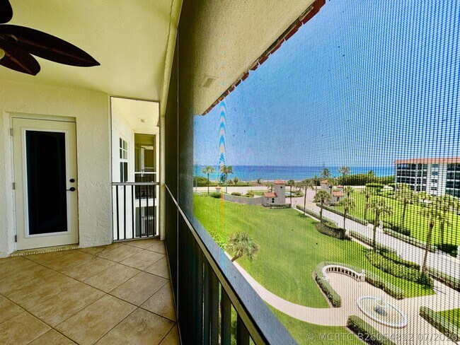 Foto del edificio - 2871 N Ocean Blvd