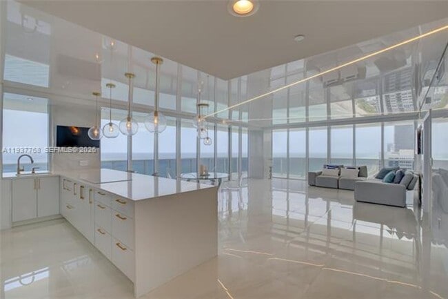 Photo - 1830 S Ocean Dr Apartment