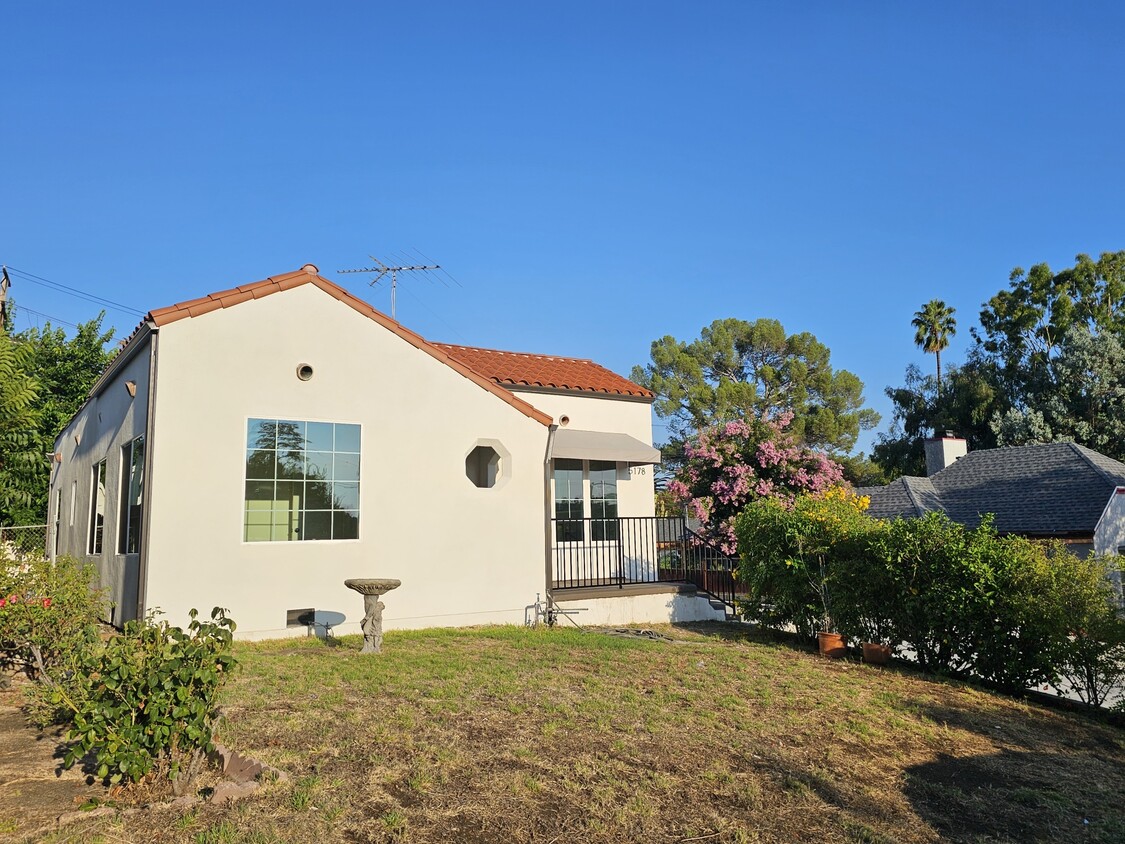 Primary Photo - 5178 Caspar Ave