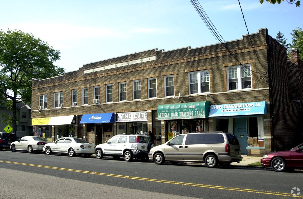 Foto principal - 401-407 W 2nd Ave