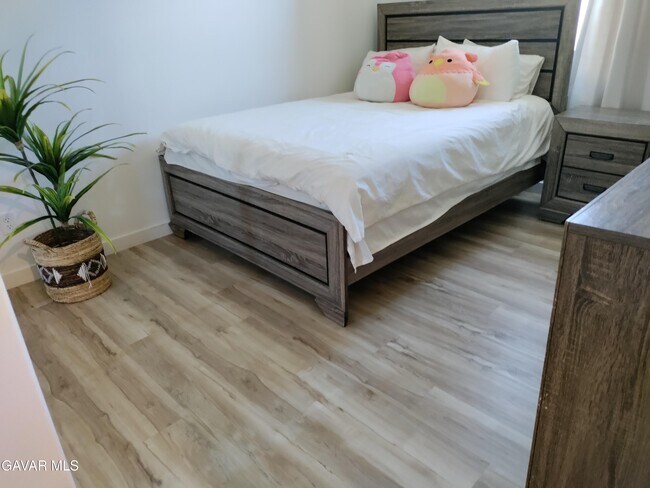 Foto del edificio - 44243 Mahogany St